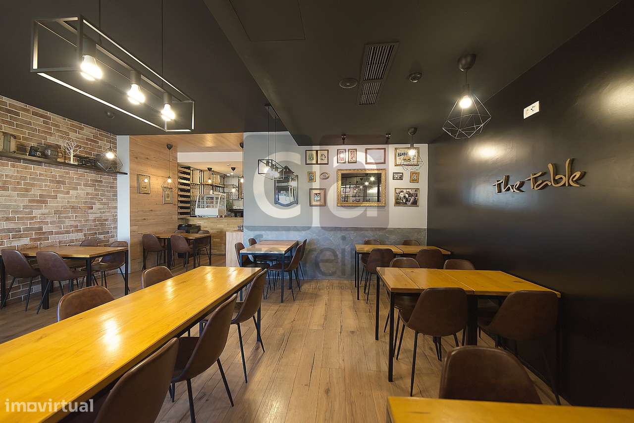 Restaurante totalmente equipado e mobilado situado no Cartaxo - Grande imagem: 5/31
