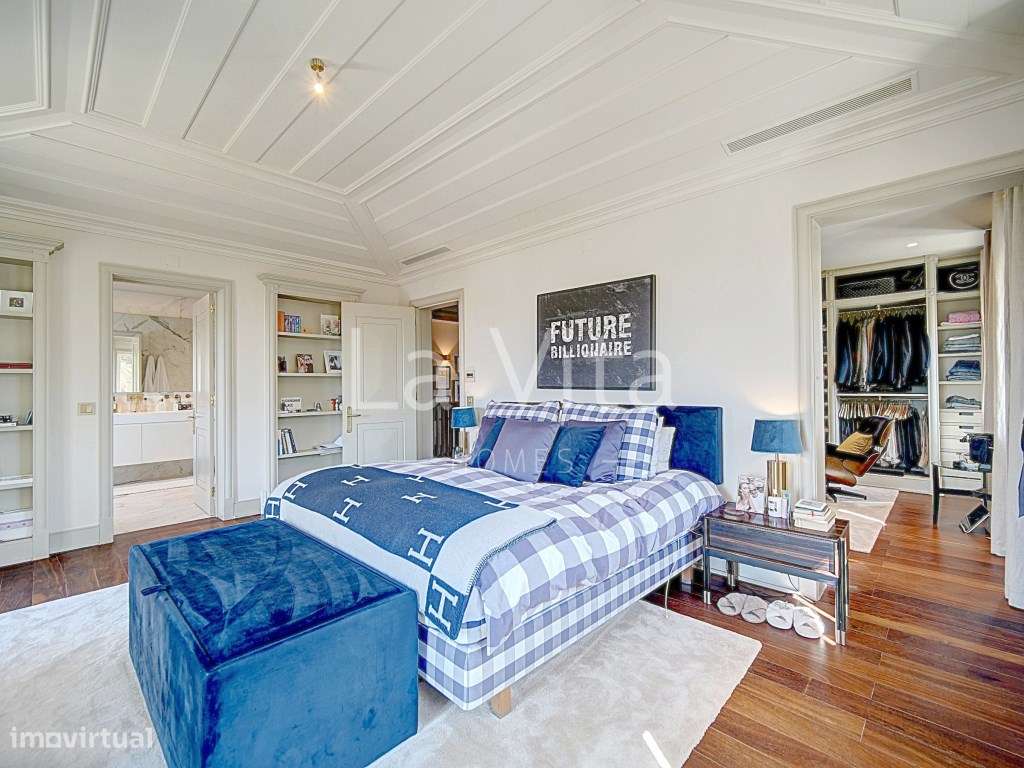 Apartamento T4 Duplex, em condomínio exclusivo no centro do Estoril.-18