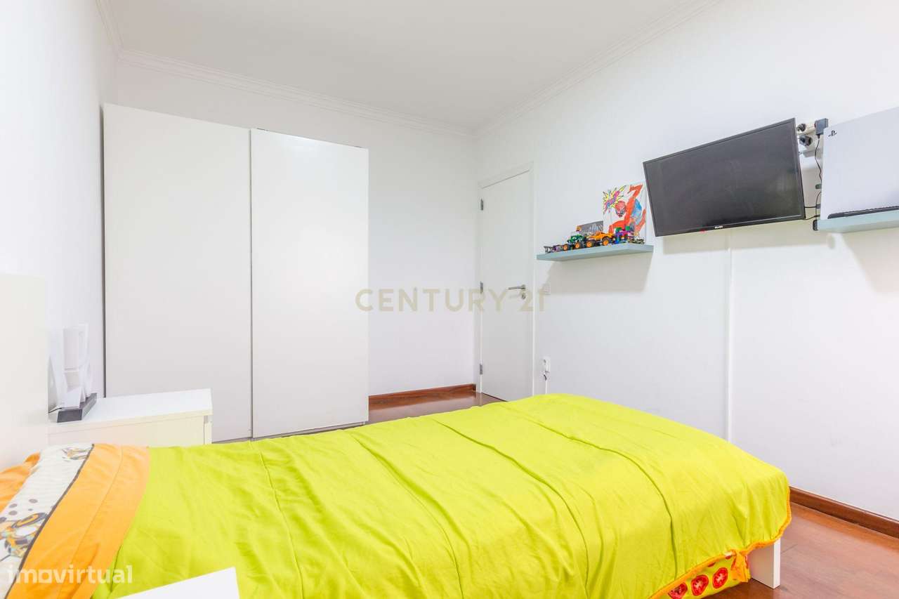 Apartamento T3 Moita em excelente localização-14