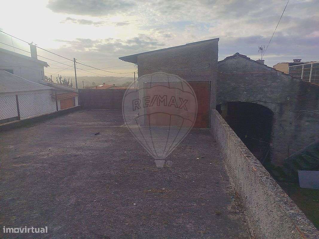 Moradia T3 para venda-18