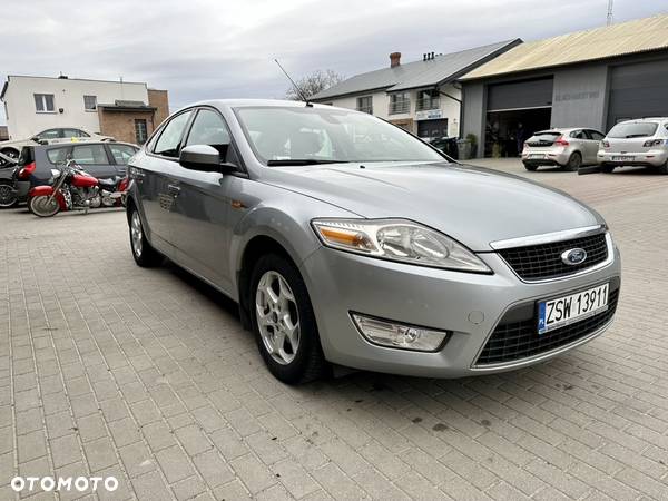 Ford Mondeo 2.0 TDCi Ambiente - 2