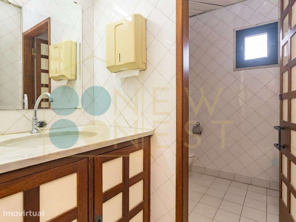 Escritório amplo com terraço de 77m2 na baixa de Setúbal, com possi...-29