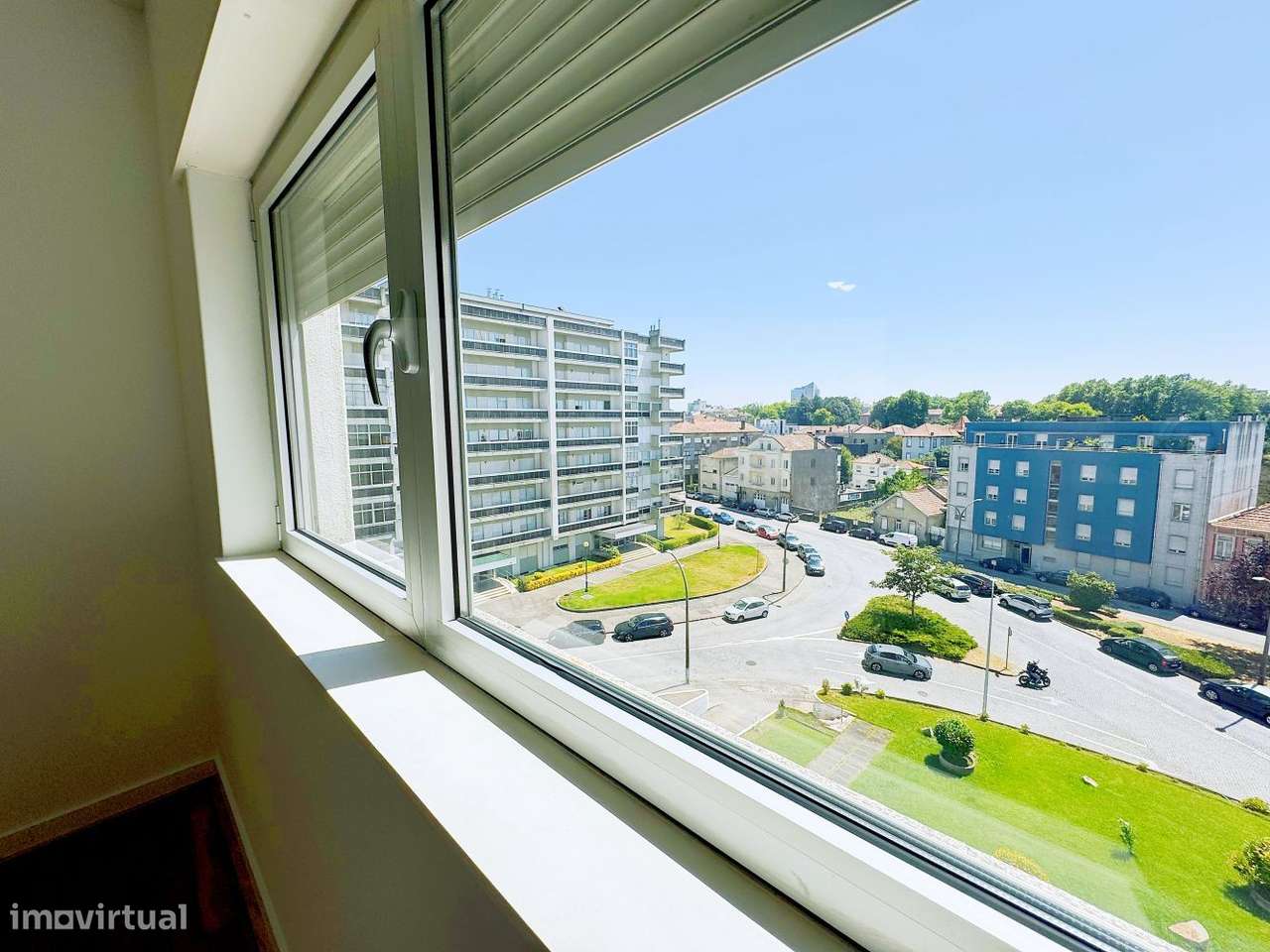 T3mobilado junto a Polo Universitário-27