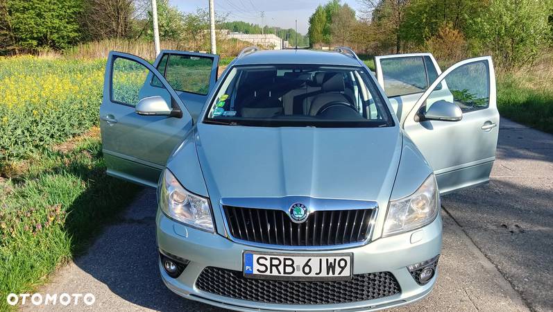 Skoda Octavia 1.8 T FSI Elegance - 1