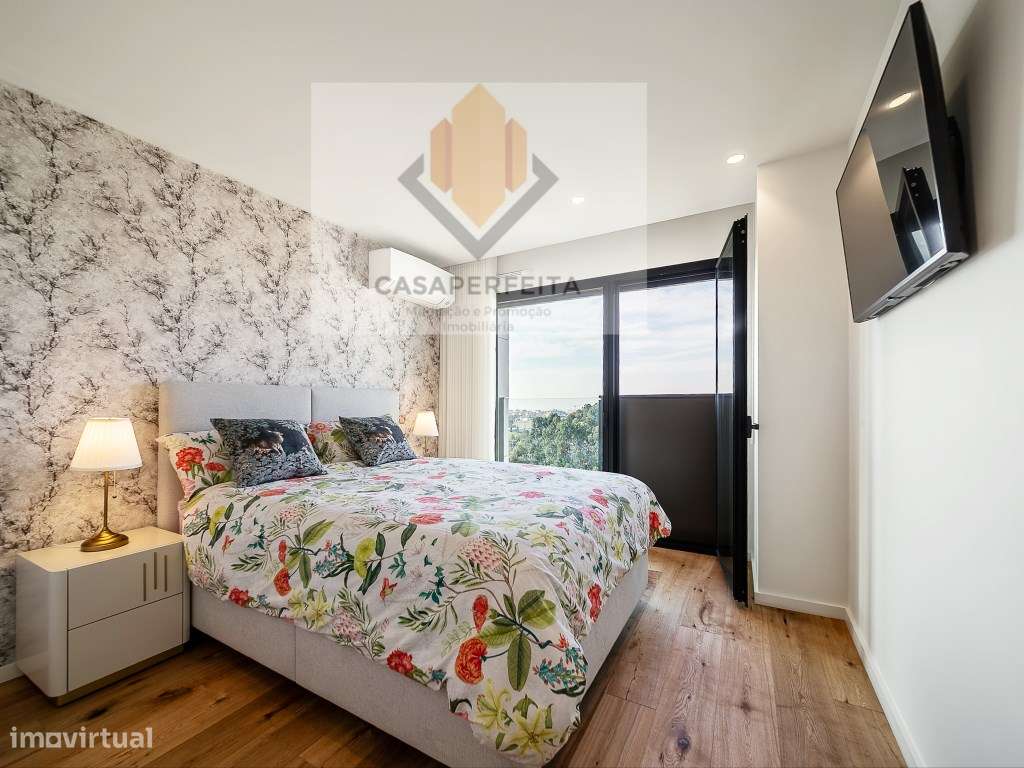 Apartamento T2 de Luxo com Varanda, Lugar de Garagem e Arrumo - Jun...-30