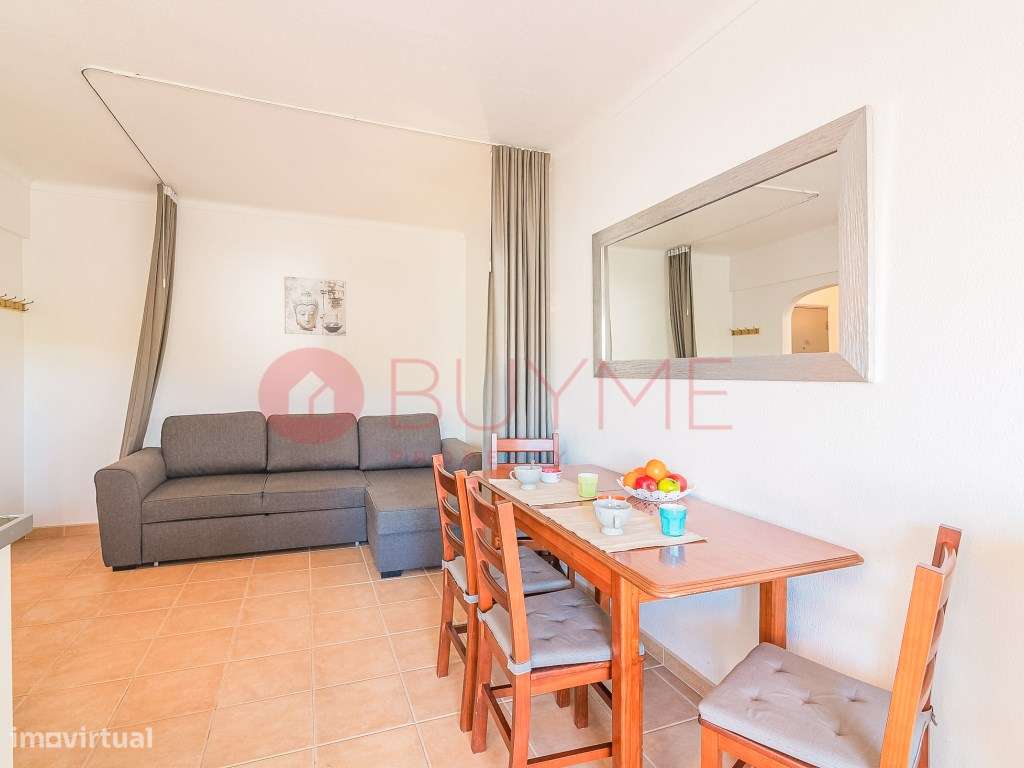 Apartamento T1 com Piscina e Vista Jardim em Vilamoura-6