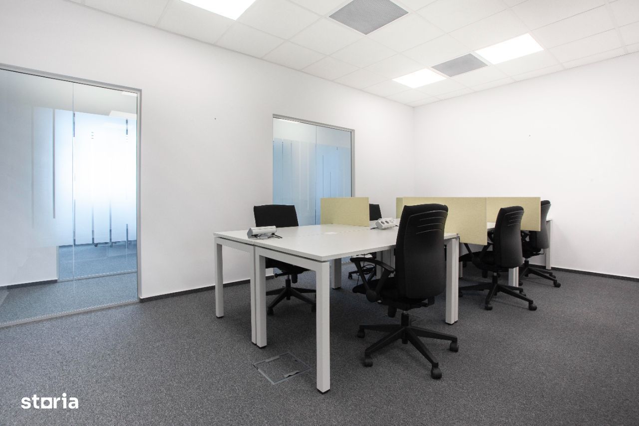Spațiu de birou privat pentru 4 persoane în Regus Sun Business Centre