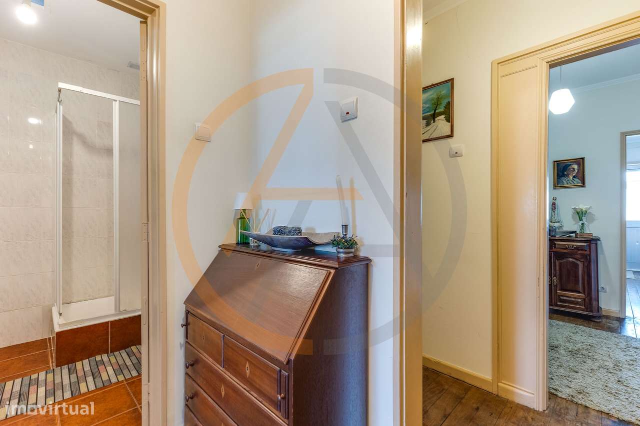 Apartamento T1 com Espaço Exterior | Cedofeita - Grande imagem: 5/34