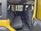 Jeep Wrangler Unlimited GME 2.0 Turbo Sahara - 33