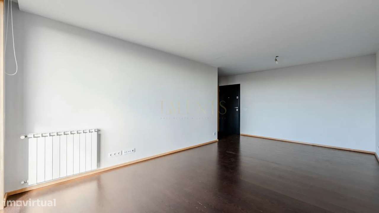 Apartamento T1 Azurém Guimaraes com Varanda Panorâmica - Grande imagem: 4/29