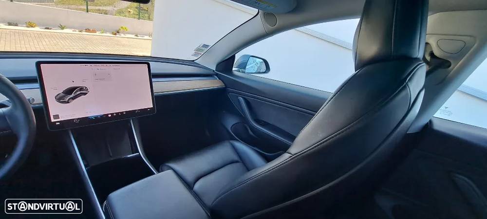 Tesla Model 3 Long-Range Dual Motor AWD - 16