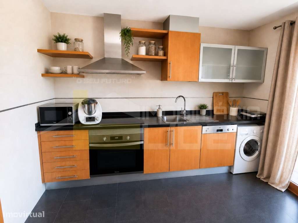 Apartamento T3 com Suíte, em Camarate, Lisboa.-4