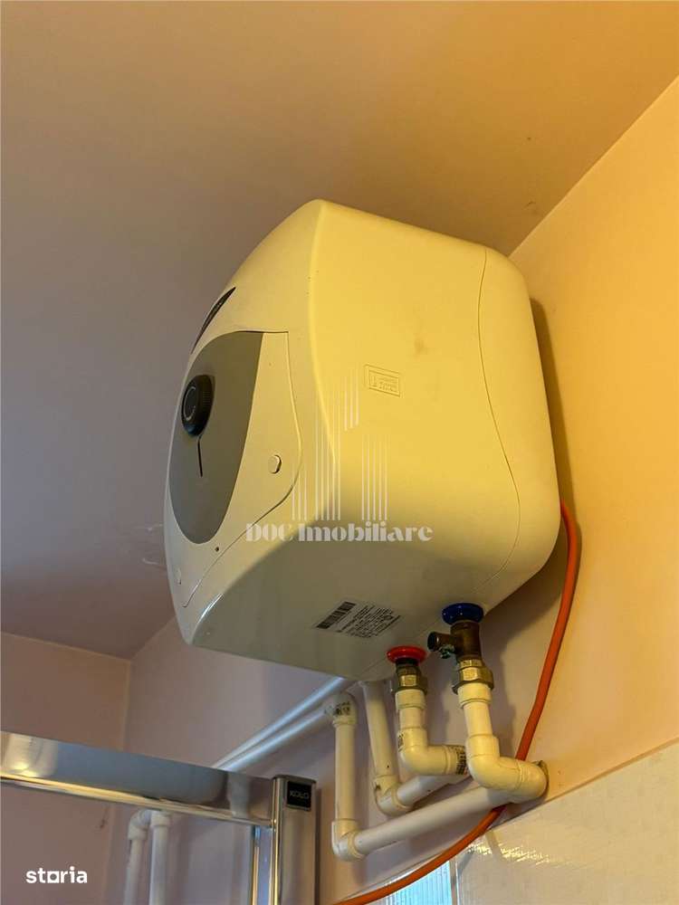 Vanzare GarsonieraIQuadra Place 2I10 minuteI0% Comision - Imagine principală: 5/8