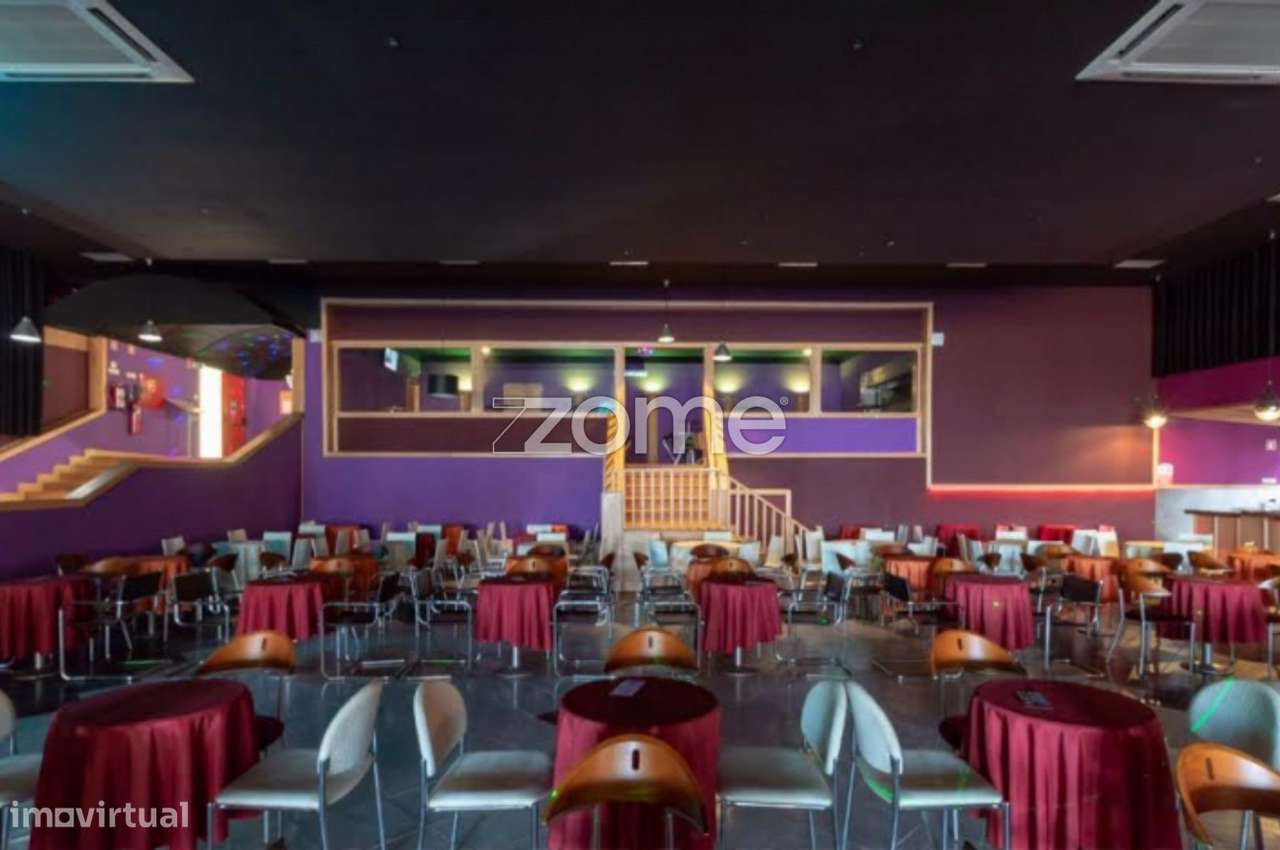 Club e Restaurante em Vila Nova de Gaia - Grande imagem: 4/26