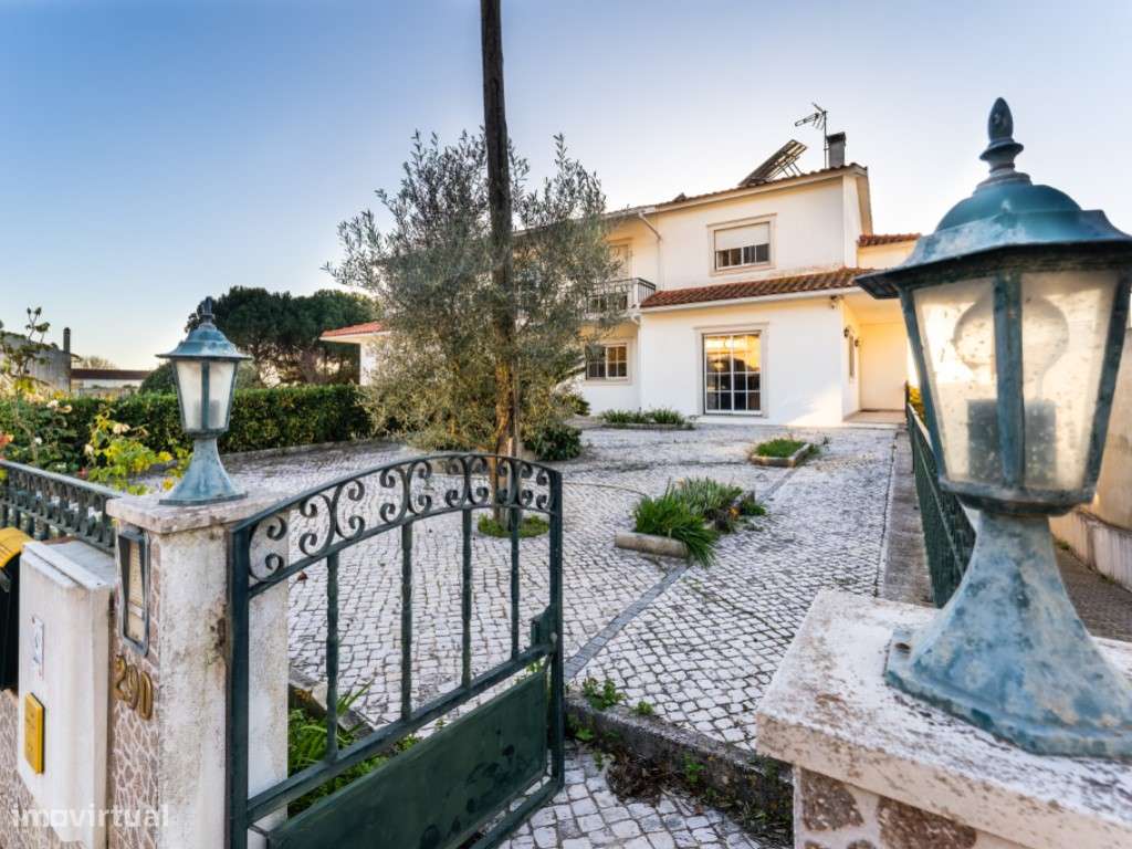 Moradia Geminada T3 Concelho de Alcobaça-44