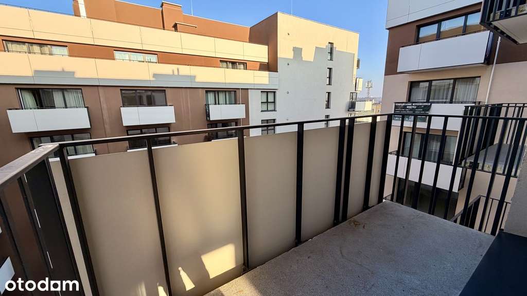 Nowe gotowe mieszkanie w Reda City II VAT TARAS-5