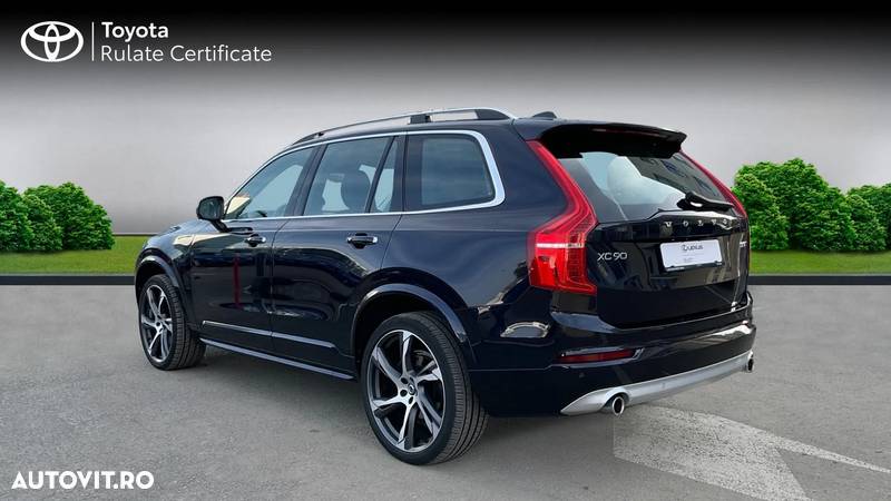 Volvo XC 90 D5 AWD Momentum - 4