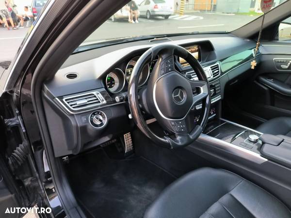 Mercedes-Benz E 300 BLUETEC Aut. - 18