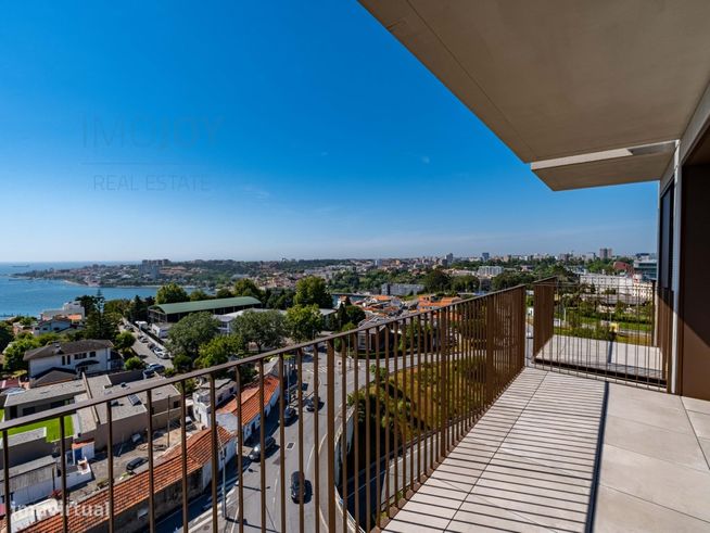 Fantástica Penthouse T3 Duplex no The Yard-1