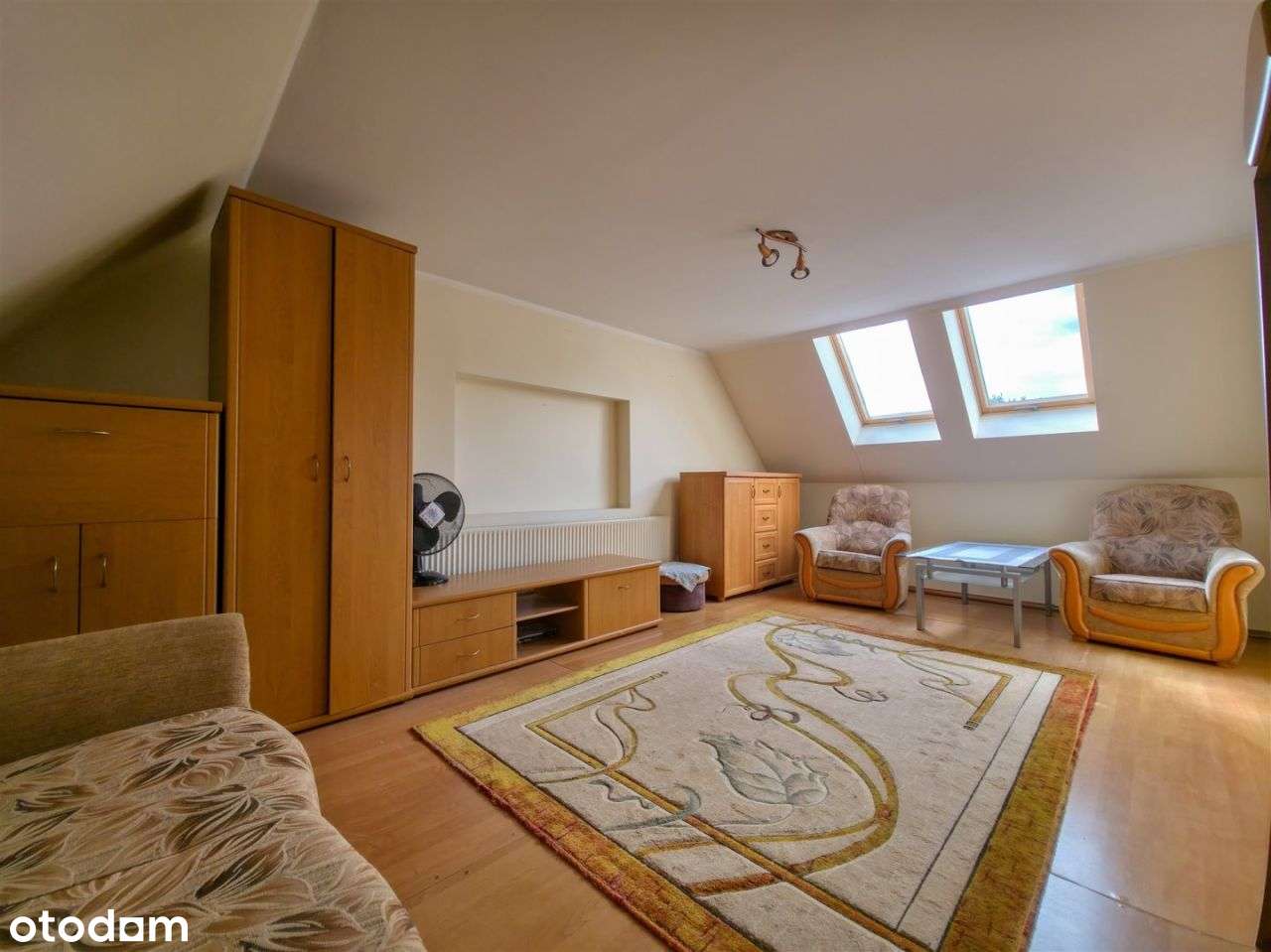 Biznes i mieszkanie w jednym –160m od Jezioraka-11