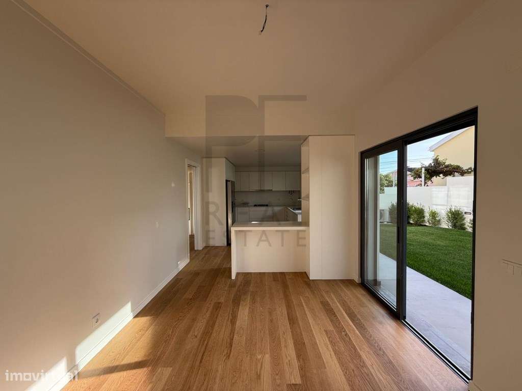 Moradia Independente T4 - Bicesse-8