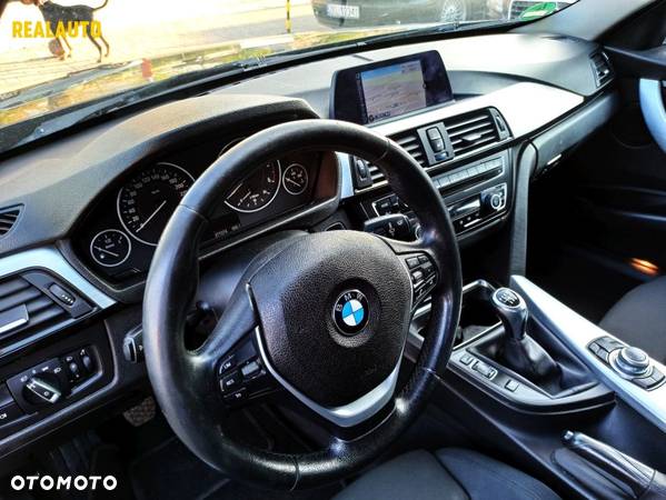 BMW Seria 3 316d Touring Sport Line - 20