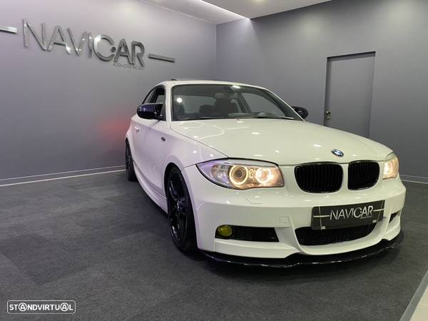 BMW 120 d Coupe Limited Edition Lifestyle c/ M Sport Pack - 23