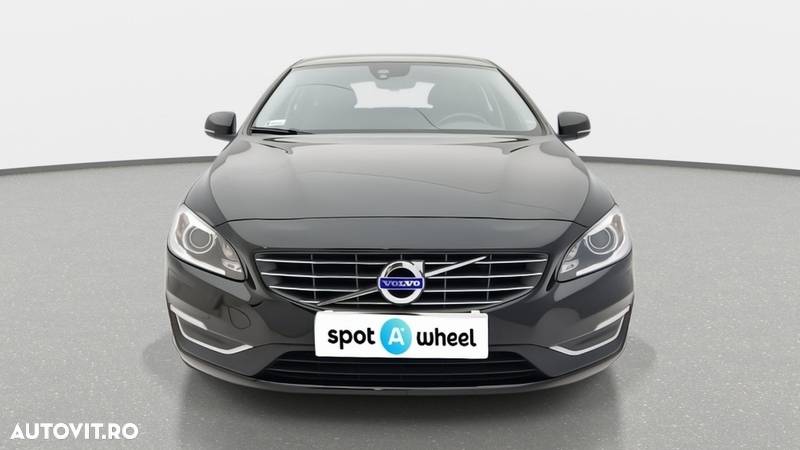 Volvo V60 D3 DRIVe Summum - 2