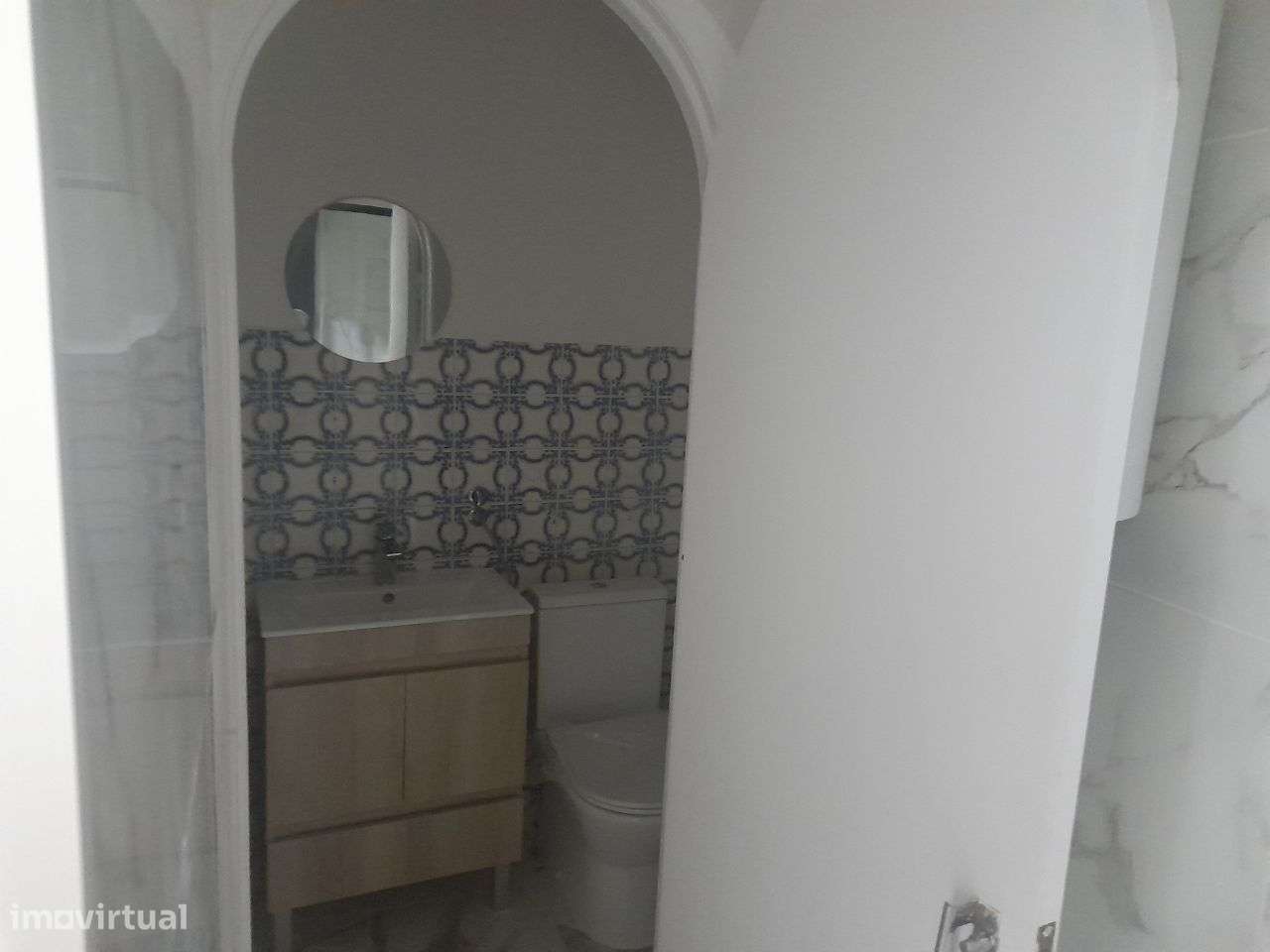 Apartamento Totalmente Remodelado e Equipado - Grande imagem: 4/5