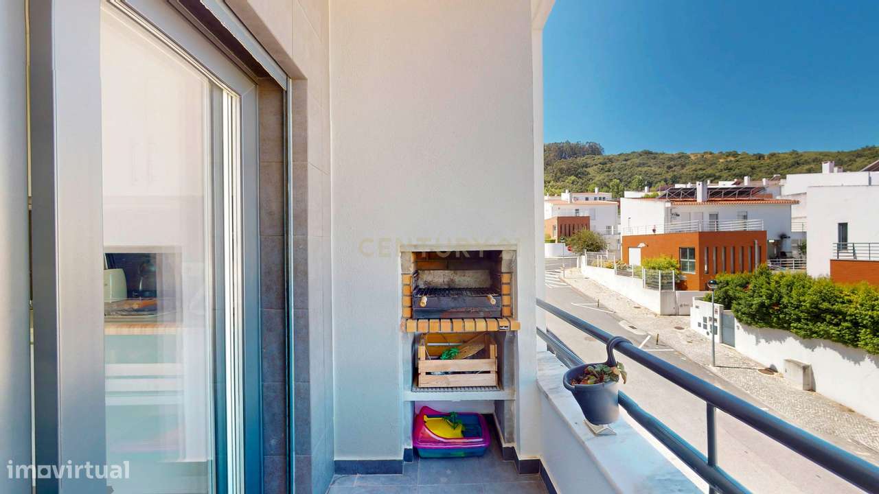 Apartamento T2+1 Exclusivo com Mezanine - onde a tranquilidade e acess-8