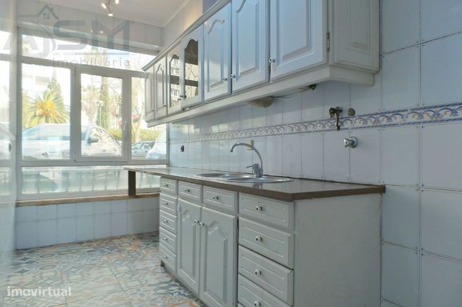 Oeiras - Apartamento T2 em zona privilegiada, Quinta das Palmeiras-2