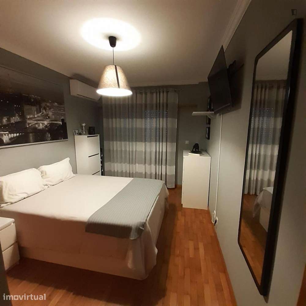 Quarto - localizado em Lisbon - Grande imagem: 4/10