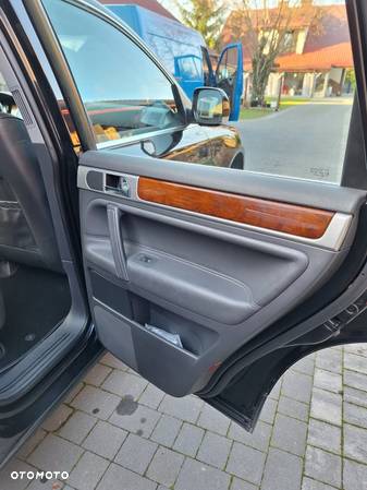 Volkswagen Touareg 3.0 V6 TDI Tiptr - 15