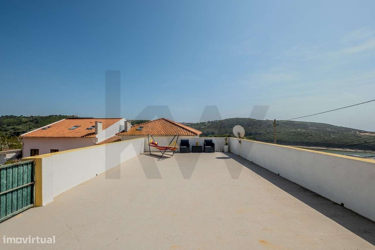 Foz do Lizandro e o Sonho de Viver na Praia | Moradia com Vista Mar e-41