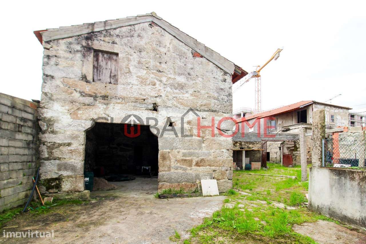 Quinta para Reabilitação com 1.251 m² em Águas Santas-11