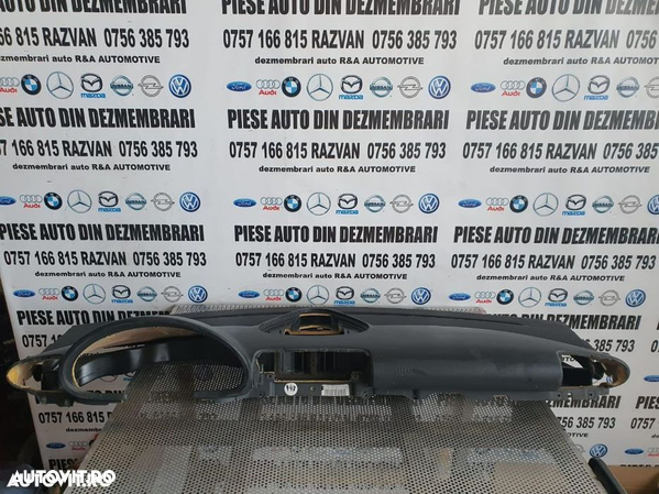 Plansa Bord Mercedes C Class W203 Dezmembrez Mercedes C Class W203 - 1