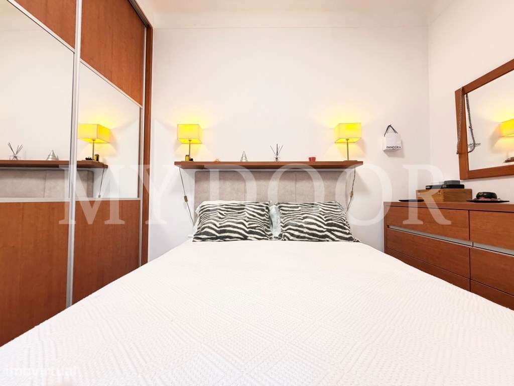 Apartamento T1 em Moscavide - 1º andar c/ Pequeno Espaço Exterior-20