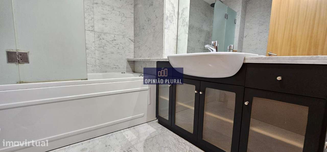 Estilo e Conforto  T2 em Condomínio com Piscina-15