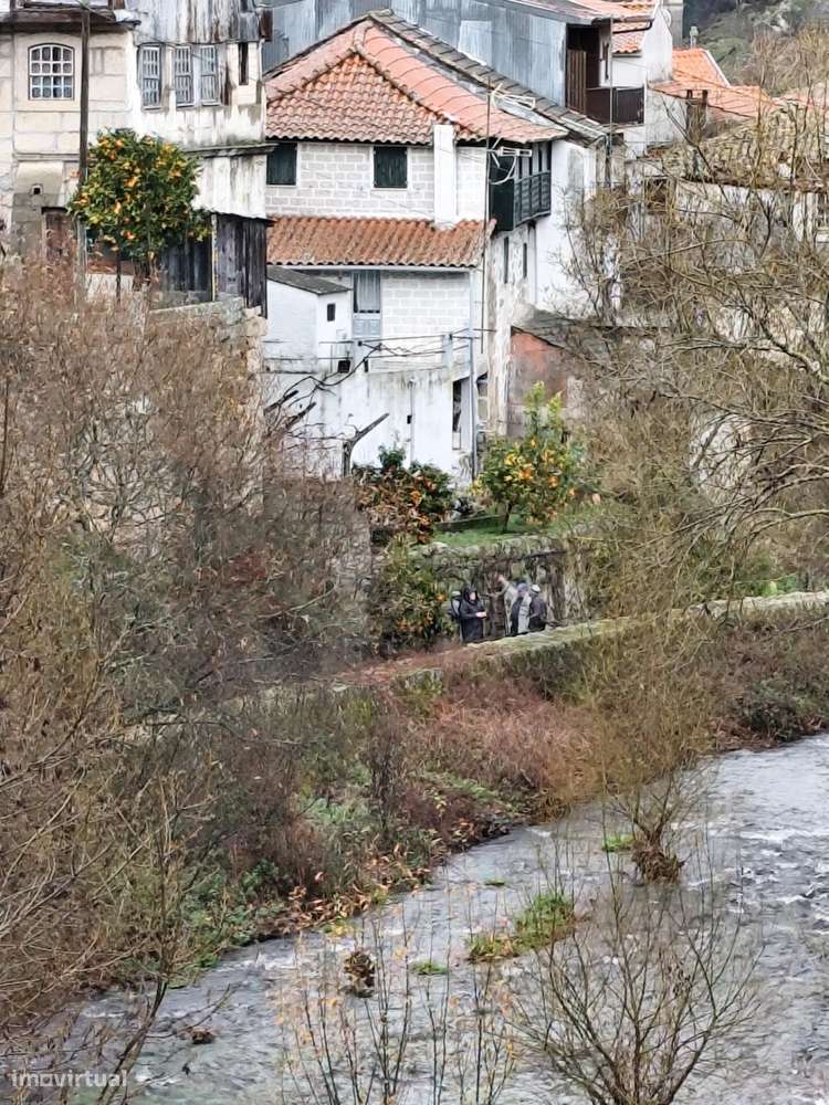 Moradia T4 e  Terreno rústico - Grande imagem: 2/21