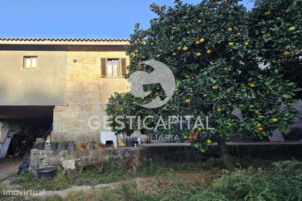 Moradia com terreno em Soalhães, Marco de Canaveses-9