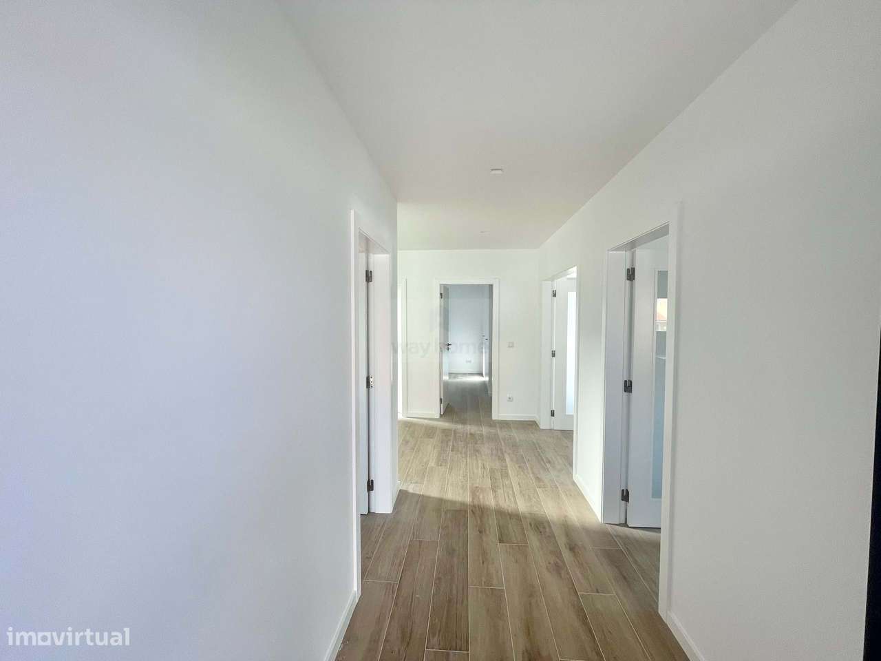 Moradia nova T6 na Ventosa - Torres Vedras - Grande imagem: 4/42