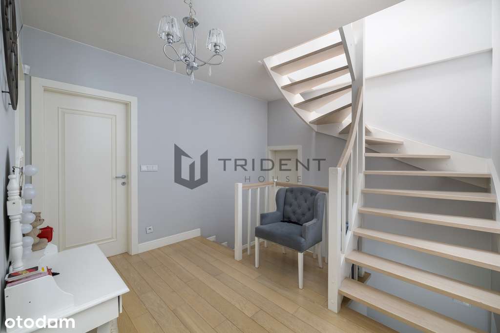 Przestronny dom na strzeżonym osiedlu - Józefosław-11