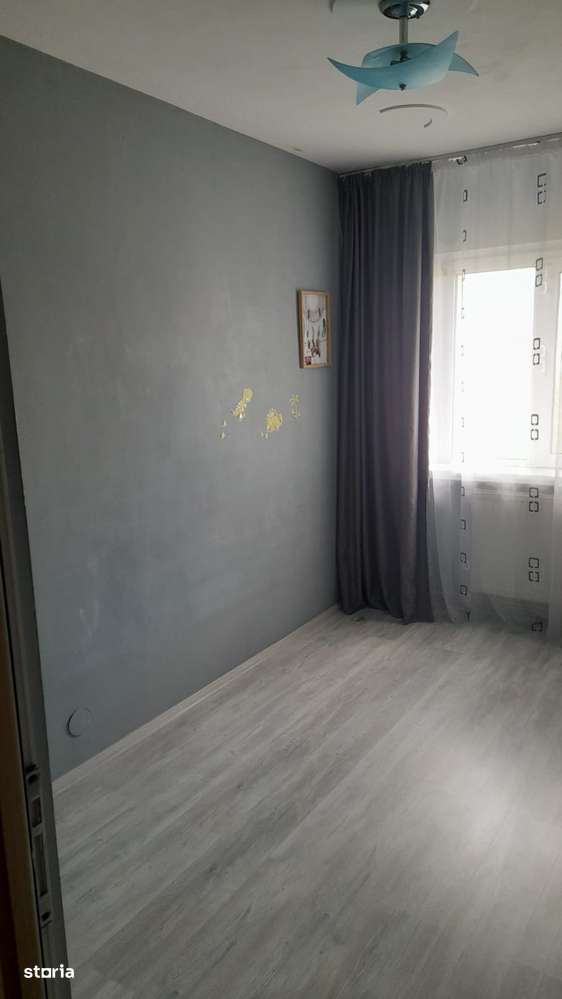 Vând apartament cu 3 camere, Mioveni-5