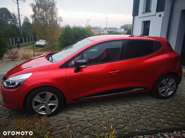 Renault Clio - 2