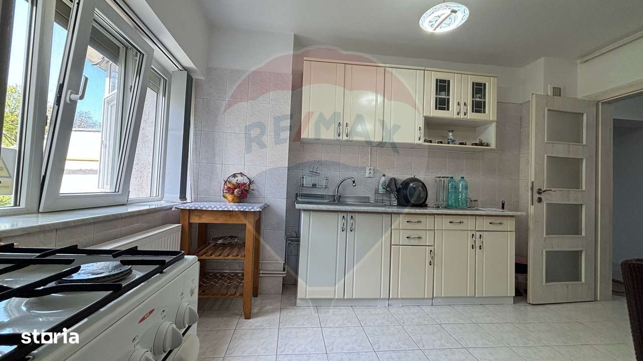 Apartament cu 2 camere de inchiriat Faleza Nord Constanta - Imagine principală: 2/19