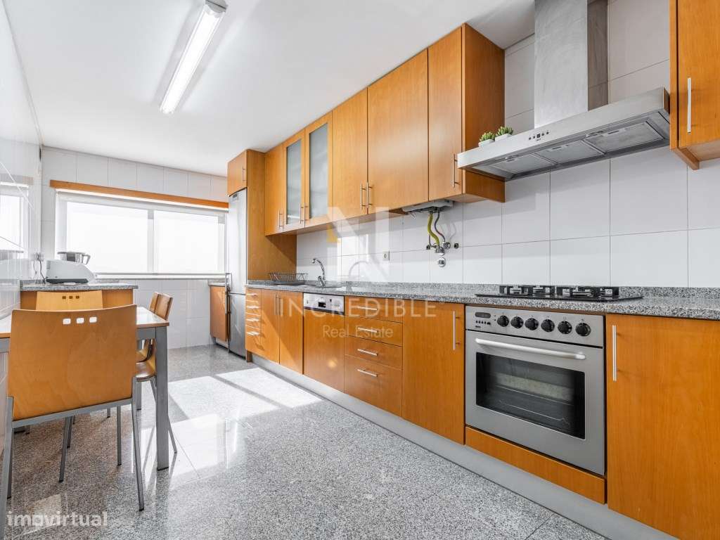 Apartamento T3 em São Vicente, Braga-11