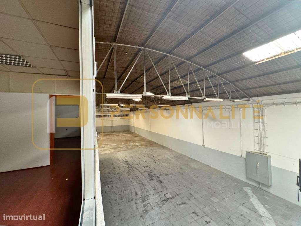 Armazém Industrial em Guimarães - Grande imagem: 5/6
