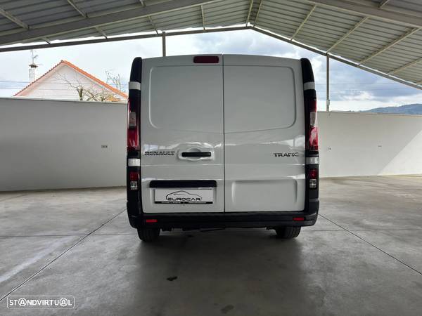 Renault Trafic L2H1 2.0 DCI c/IVA Dedutível - 4