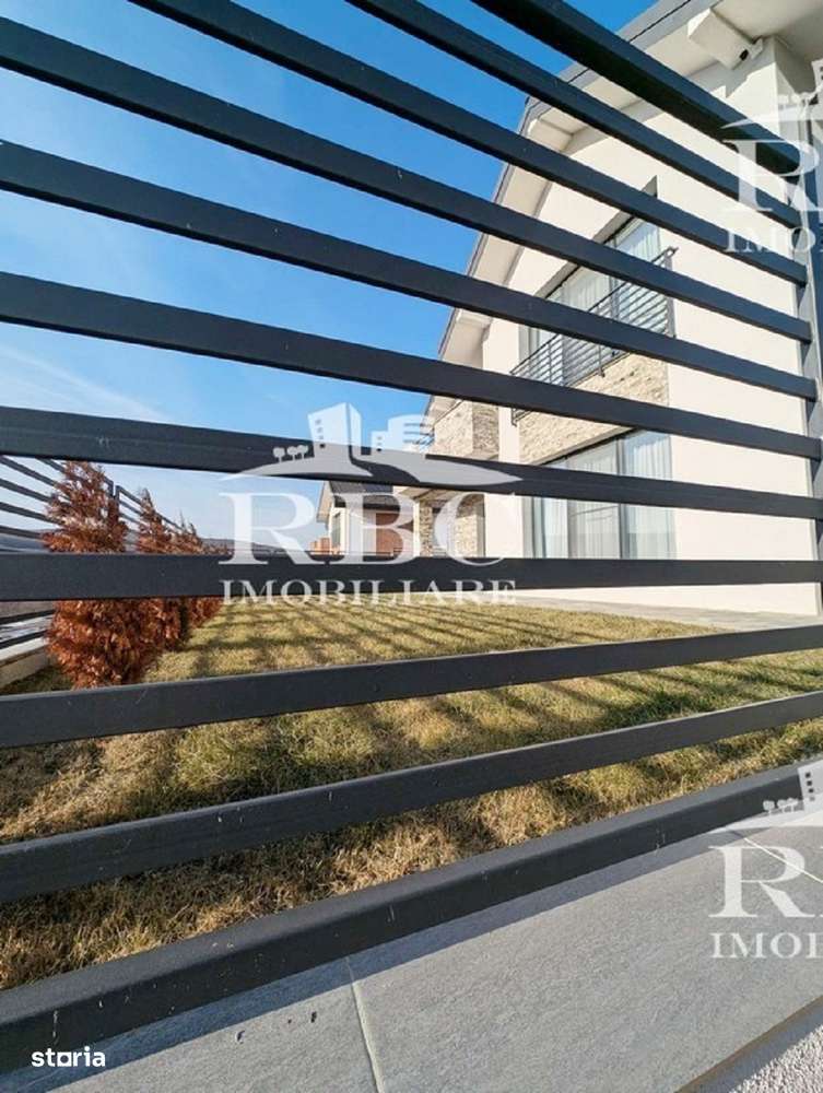 Casa individuala cu 500 mp teren semifinisata, zugravita in alb
