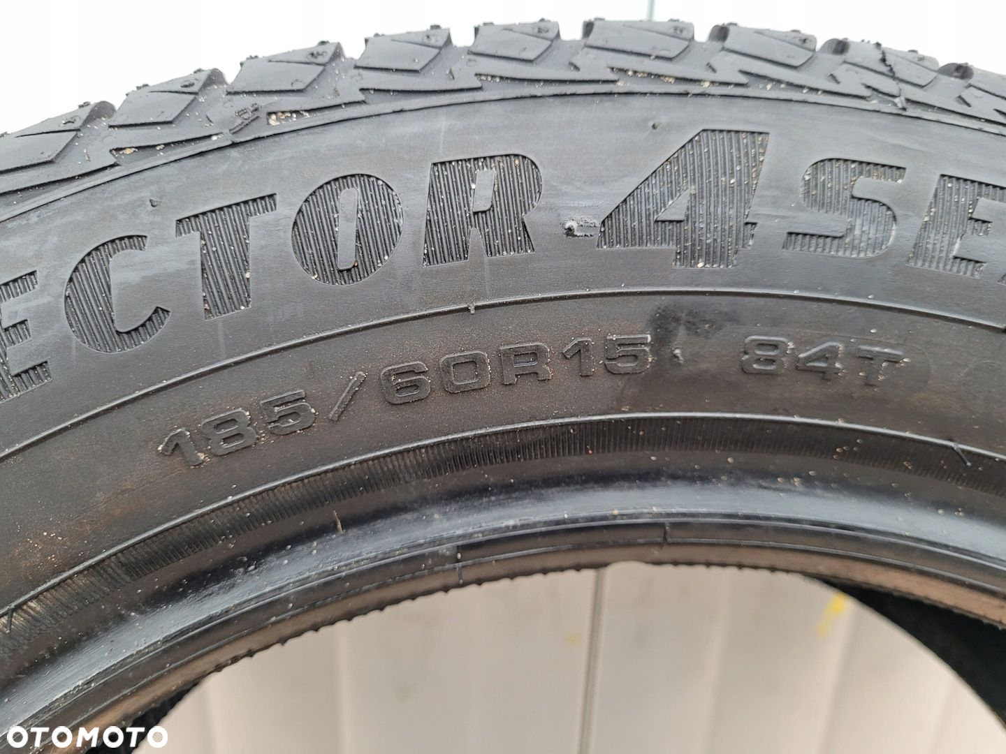 185/60 R15 84T GOODYEAR VECTOR 4SEASONS G2 8MM 21R - 6